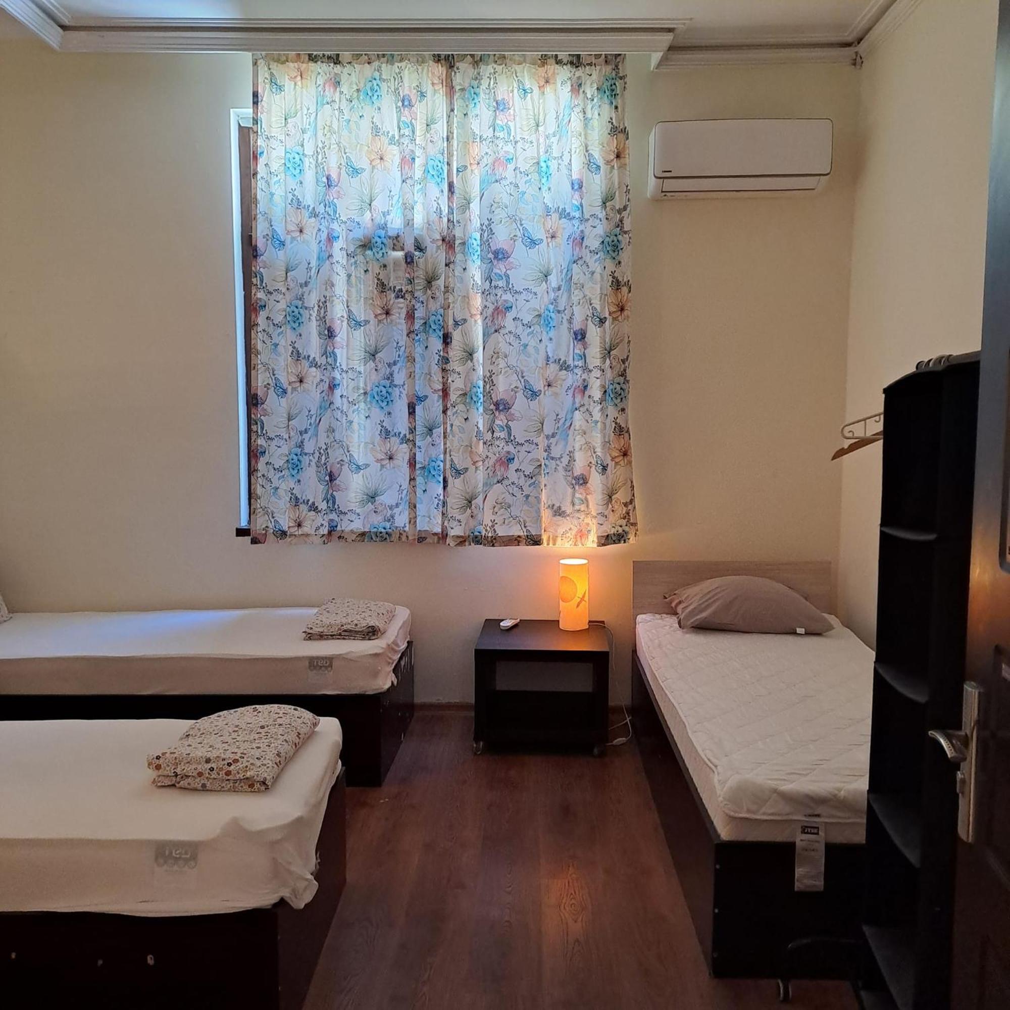 Ivory Tower Hostel Sofia Zewnętrze zdjęcie