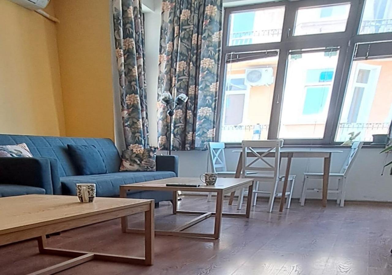 Ivory Tower Hostel Sofia Zewnętrze zdjęcie