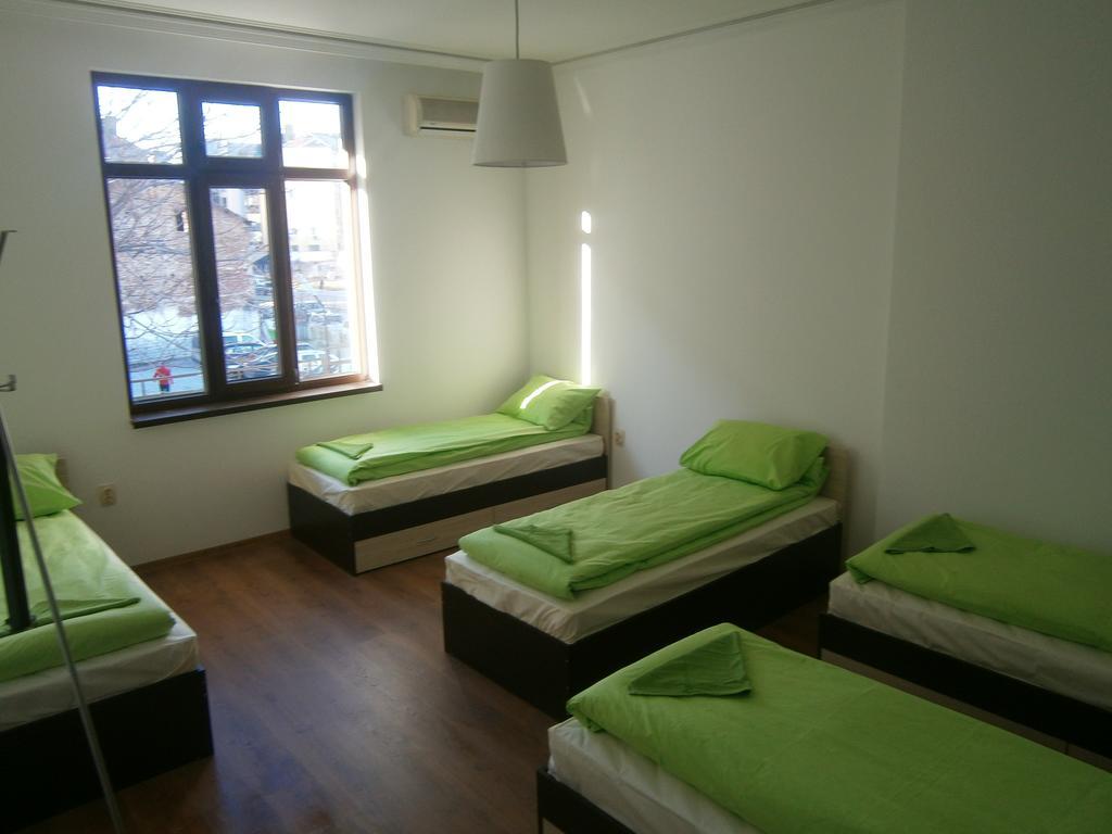 Ivory Tower Hostel Sofia Zewnętrze zdjęcie