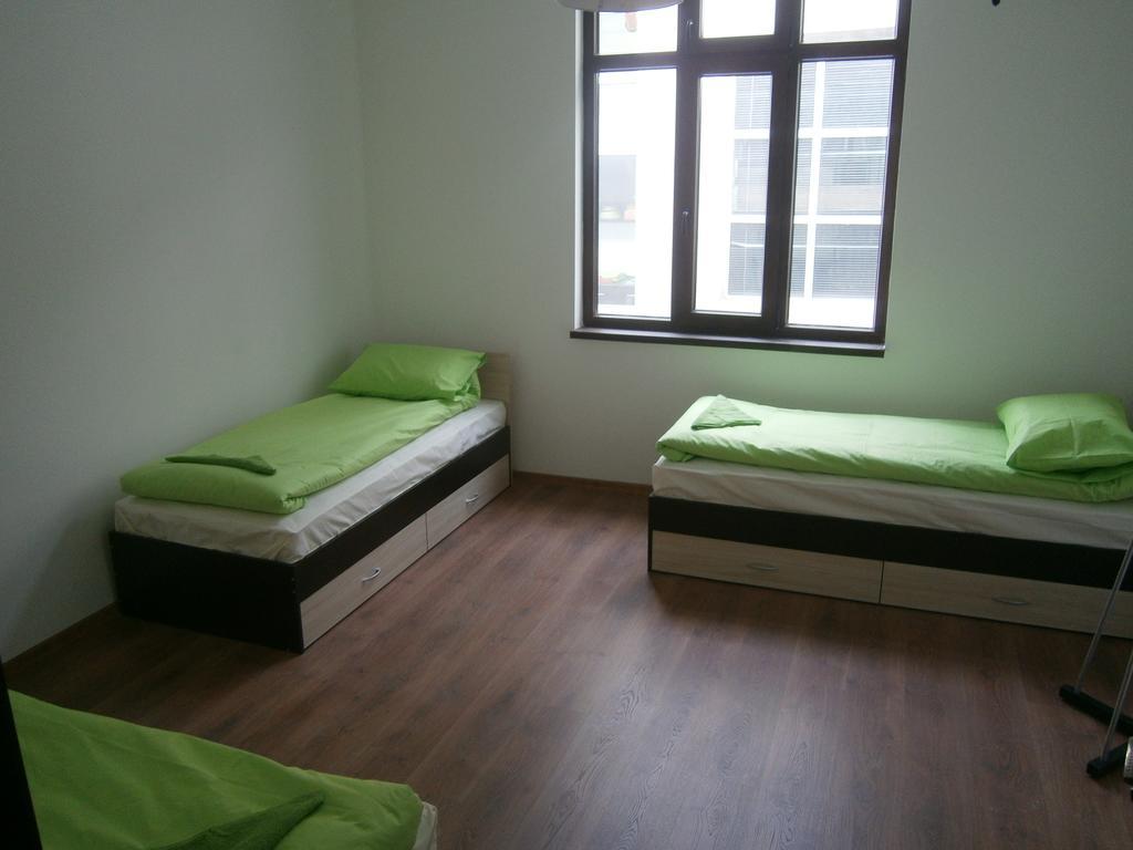 Ivory Tower Hostel Sofia Zewnętrze zdjęcie