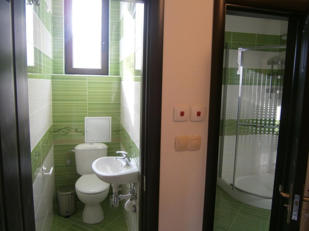 Ivory Tower Hostel Sofia Zewnętrze zdjęcie